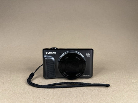 Canon PowerShot SX720 HS 20.3MP Digital Camera - Black (Body Only) with Cracked Screen