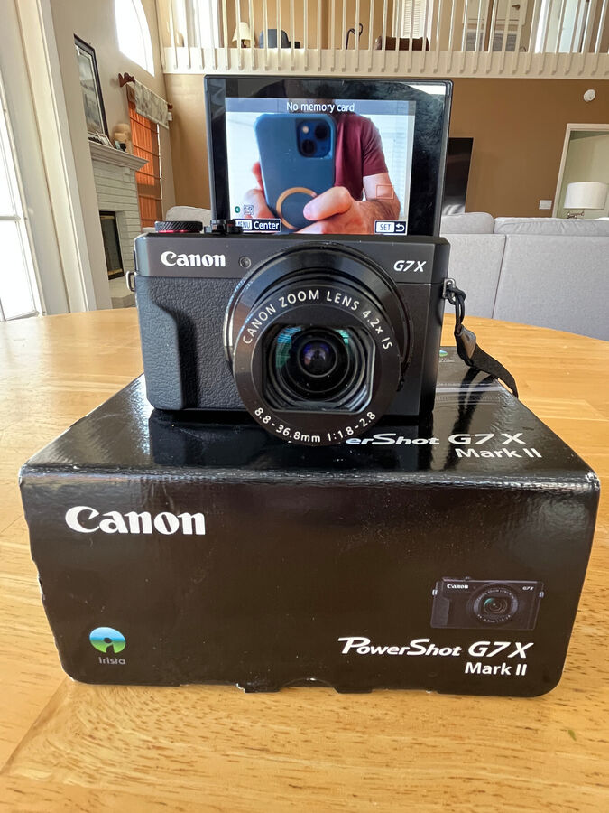 Canon G7x Mark II 20.1MP Digital Camera 4.2x Optical Zoom Full-HD BUNDLE