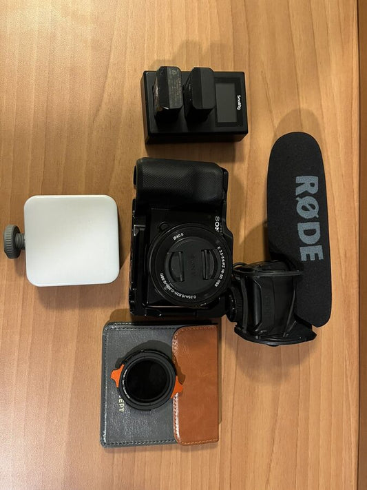 Sony Alpha ZV-E10 25.0MP Interchangeable Lens Camera - Black (16-50mm Zoom Lens)